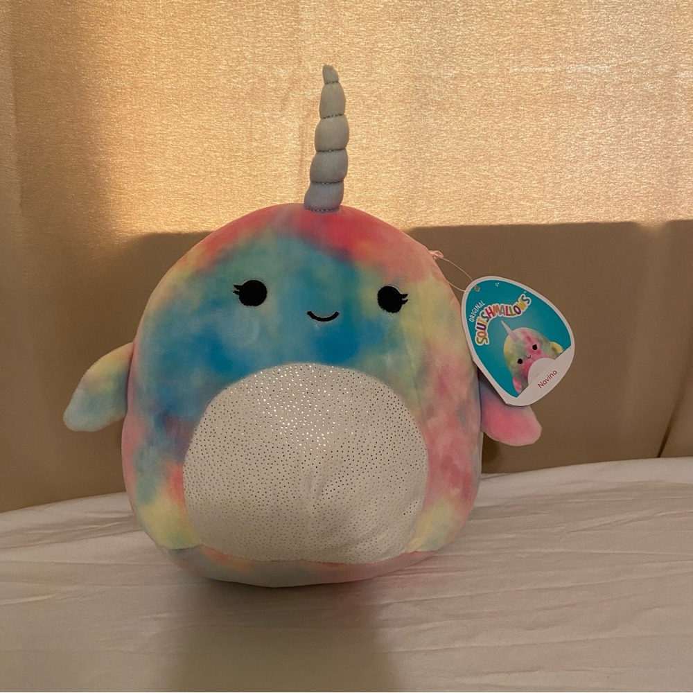 Navina 8’ Squishmallow